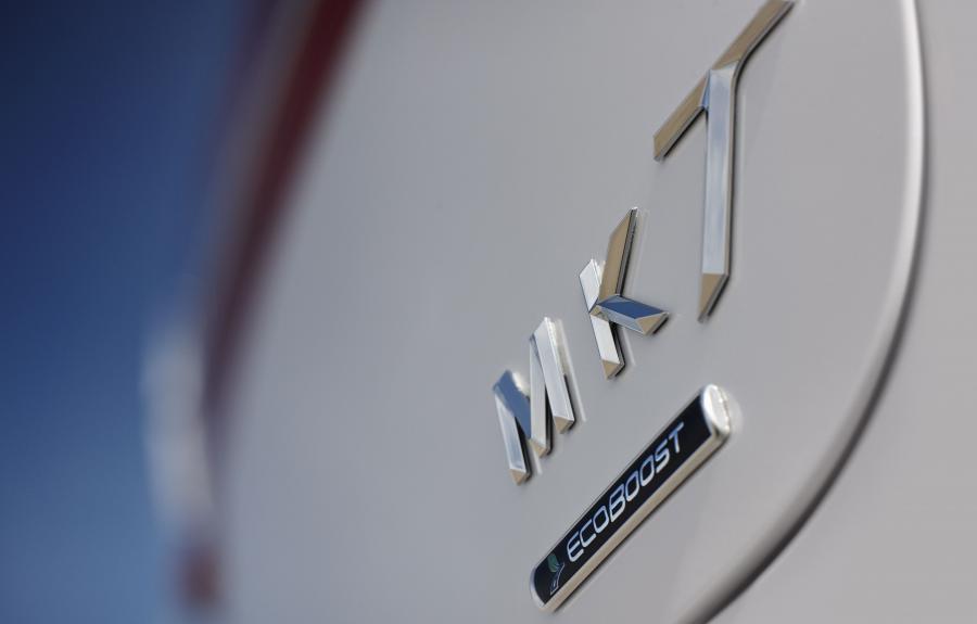  Lincoln MKT 2013 года  (фото 25 из 37)
